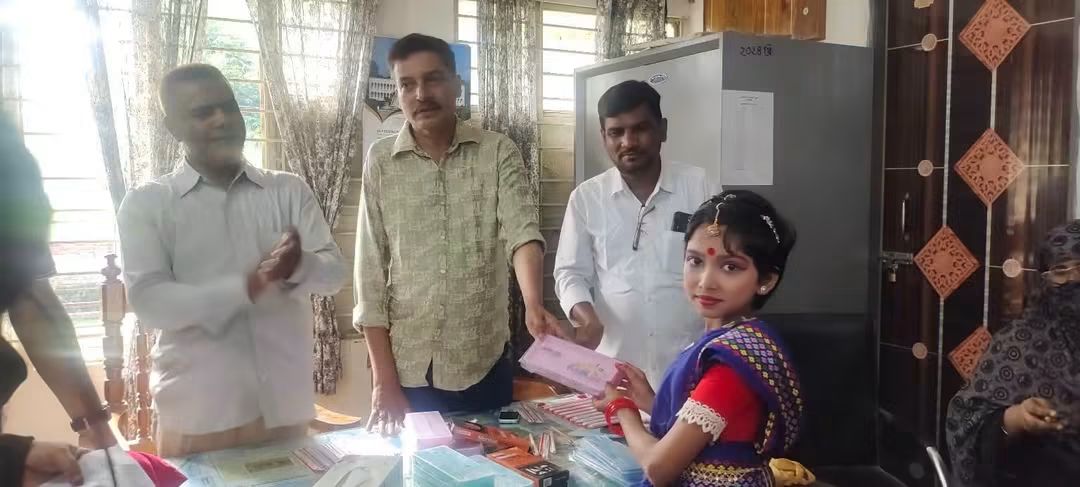 জাতীয় কবির চেতনা নতুন প্রজন্মের মাঝে ছড়িয়ে দেওয়ার লক্ষ্যে নজরুল বর্ষের সাংস্কৃতিক অনুষ্ঠান